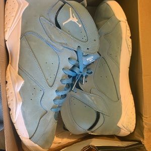 Jordan Pantone 7s